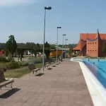 Kis Teniszhaz *