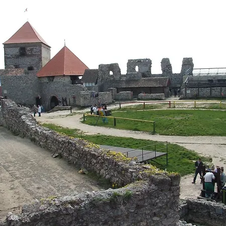 Apartament Kis Teniszhaz Ordacsehi