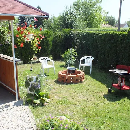 Apartament Kis Teniszhaz