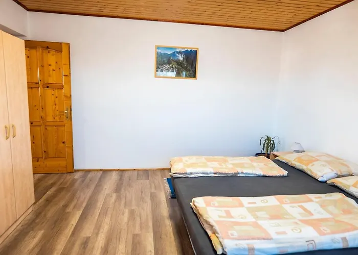 Kis Teniszház Apartamento