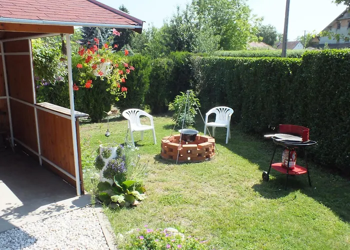 Appartamento Kis Teniszház